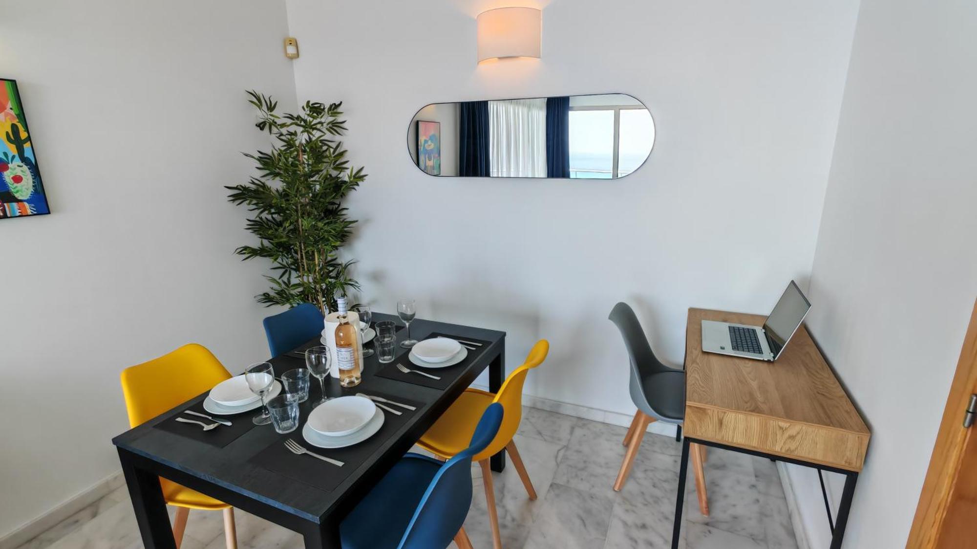 Benidorm High Rise Apartments - Sea Views - Torre Lugano מראה חיצוני תמונה